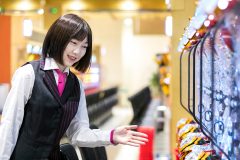 21SEIKI北上/パチンコホール ホールスタッフ(正社員採用)