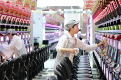 (仙台市青葉区栗生) 21SEIKI仙台愛子【アルバイト・パート】パチンコ店の閉店後清掃スタッフ／✅40～60代スタッフ活躍中♪閉店後1.5hだけ勤務✨接客無･私服でお仕事